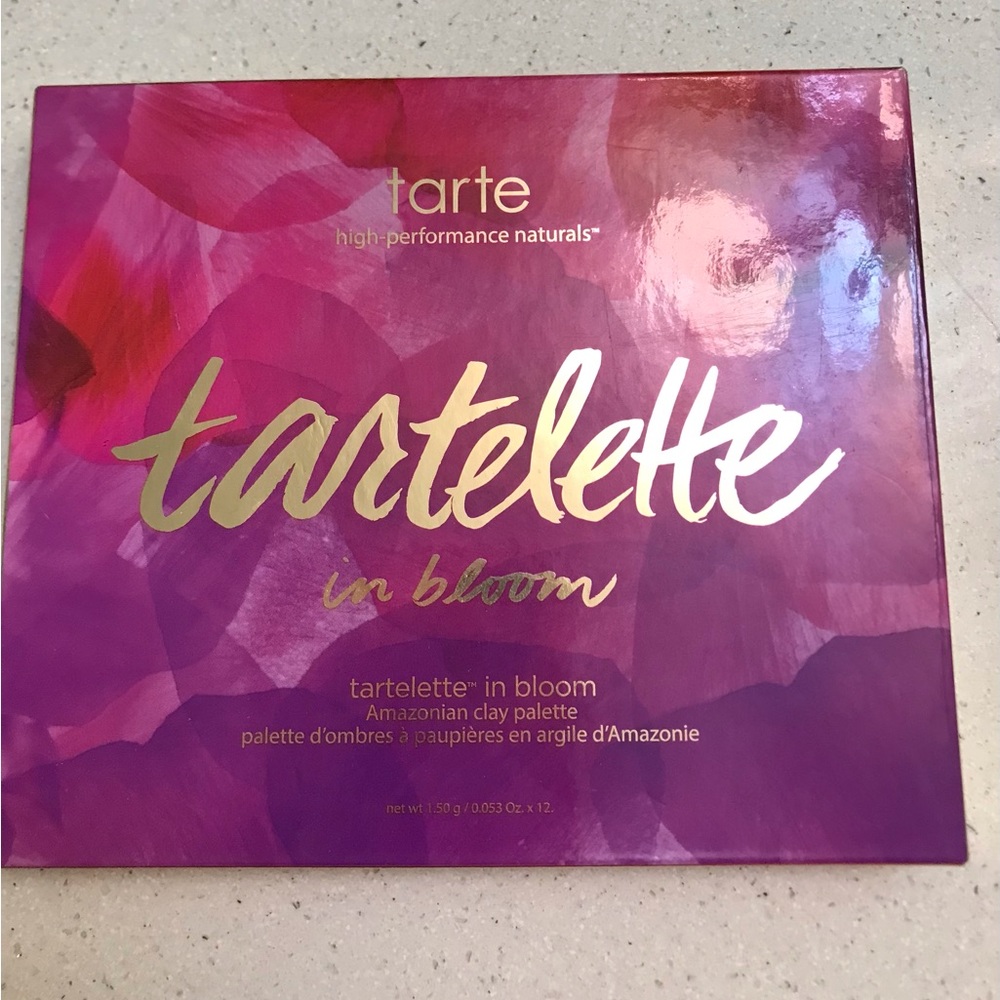 Tarte tartelett in bloom eyeshadow palette